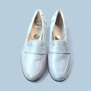 Clarks Collection Metallic Loafers Size 8 Womens Slip-On Comfort Shoes With Cush